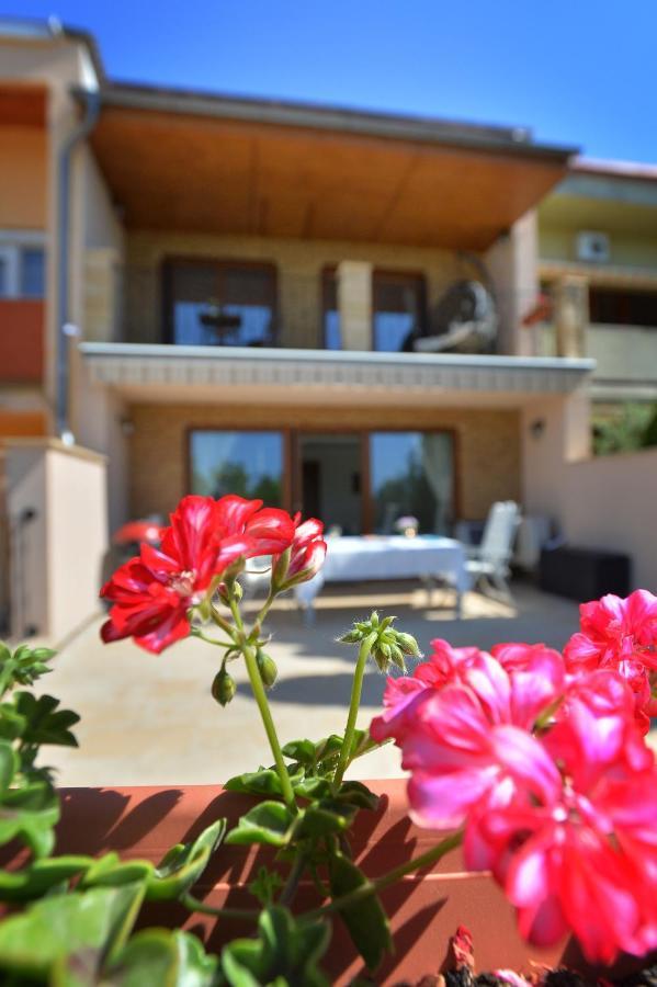 Hotel Egri Otthonom Vendeghaz Exterior foto